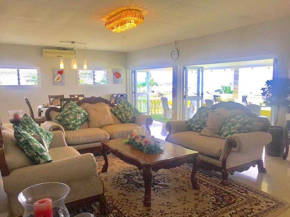 Villa Ishadora Nuku'alofa Exterior foto